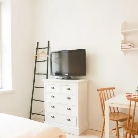 Apartment Vironkatu 3 *